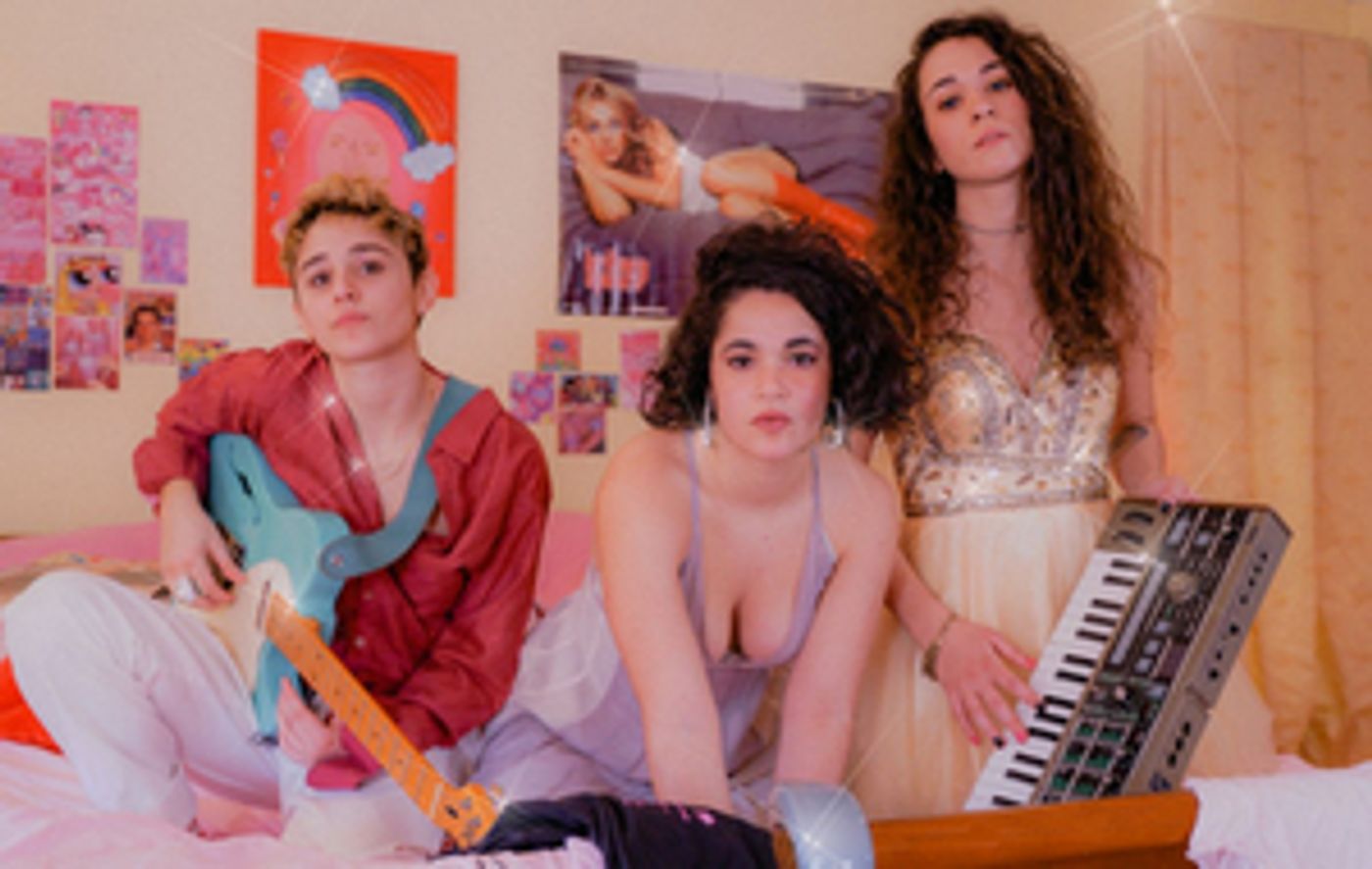 Moon Kissed Announce Album & Share 'Bubblegum'  Image