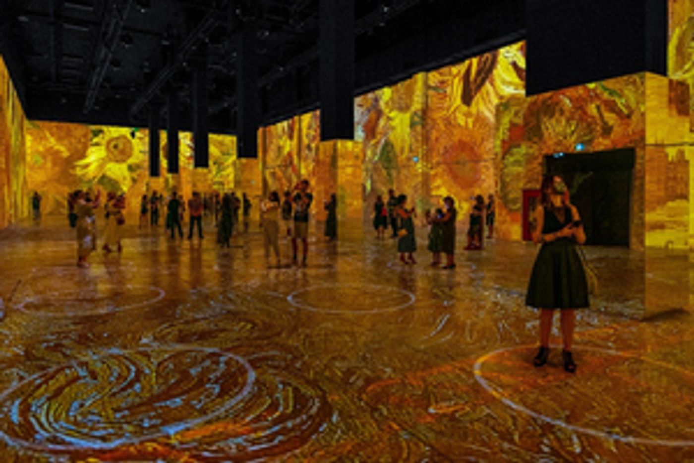 Construction Delays Force IMMERSIVE VAN GOGH To Push Opening to September 15 on the Las Vegas Strip  Image