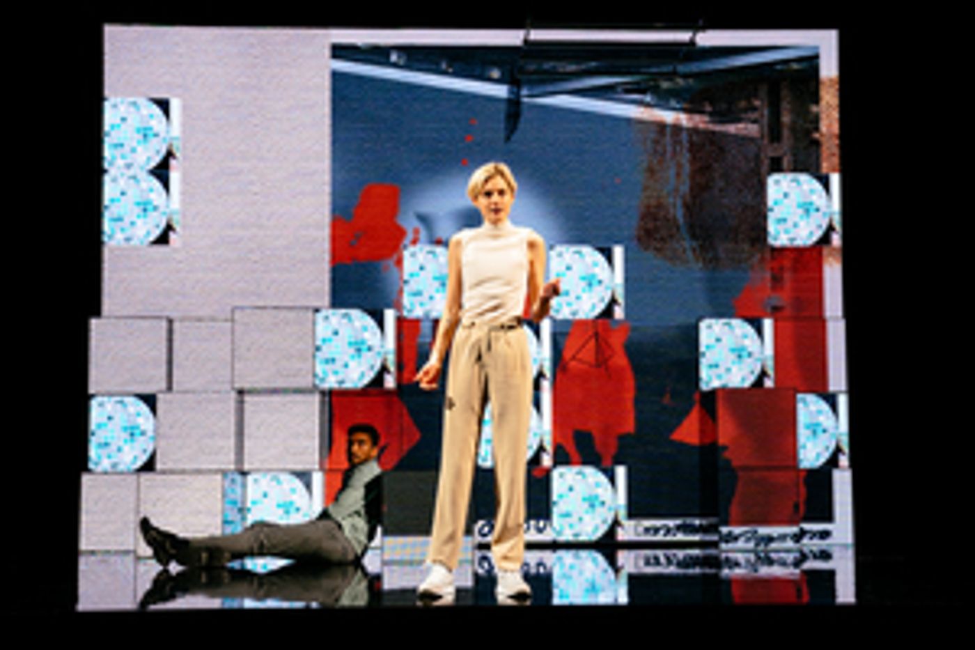 Review: ANNA X, Harold Pinter Theatre  Image