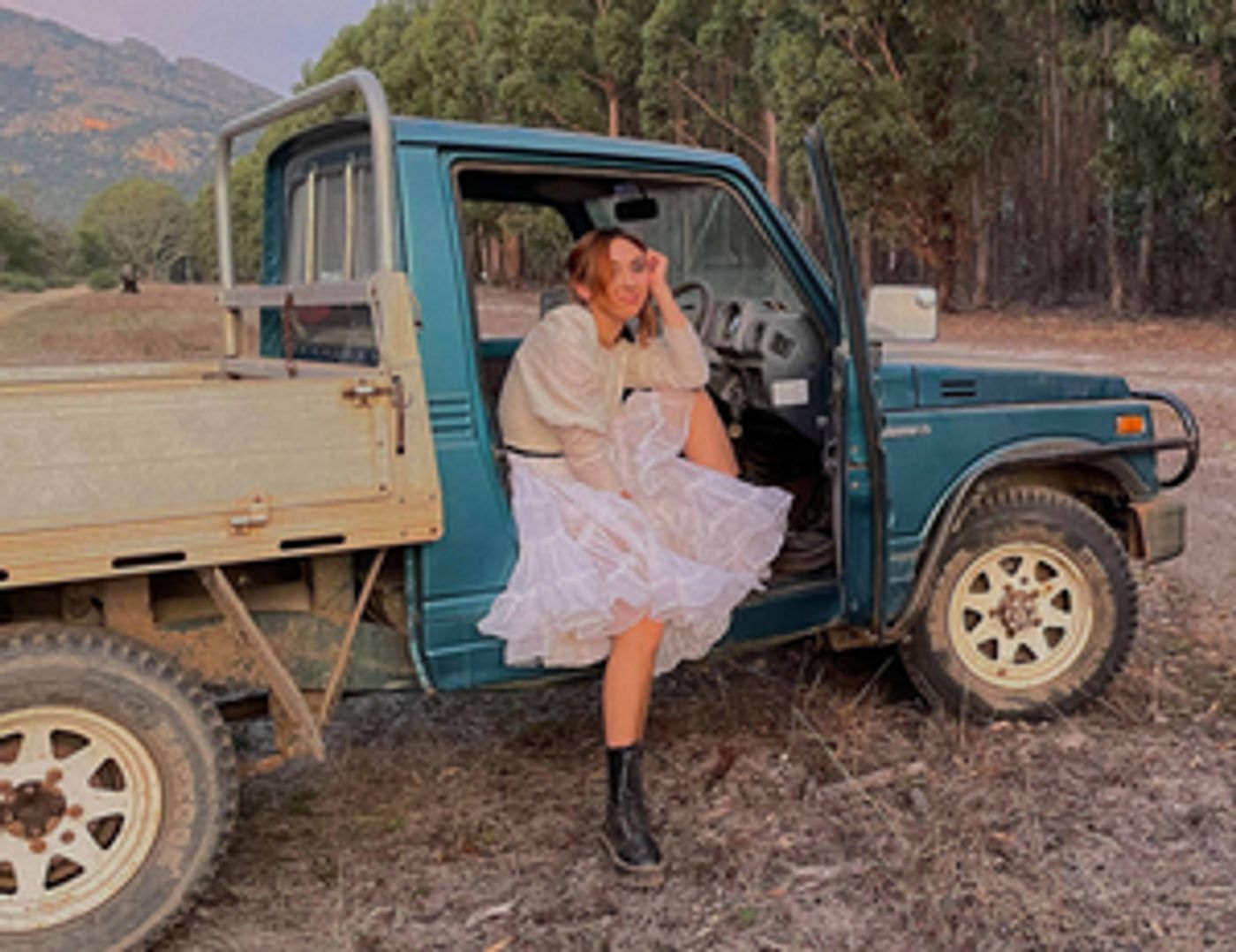 Alice Skye Releases New Album 'I Feel Better, But I Don't Feel Good'  Image