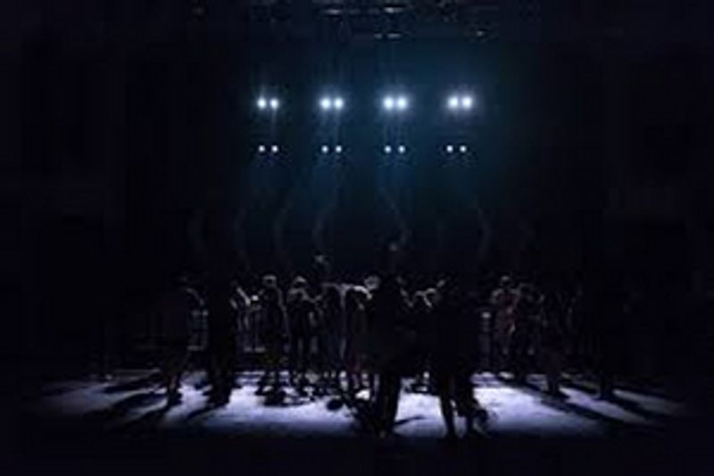 Student Blog: A Strong Mover's Guide to College Theatre Image
