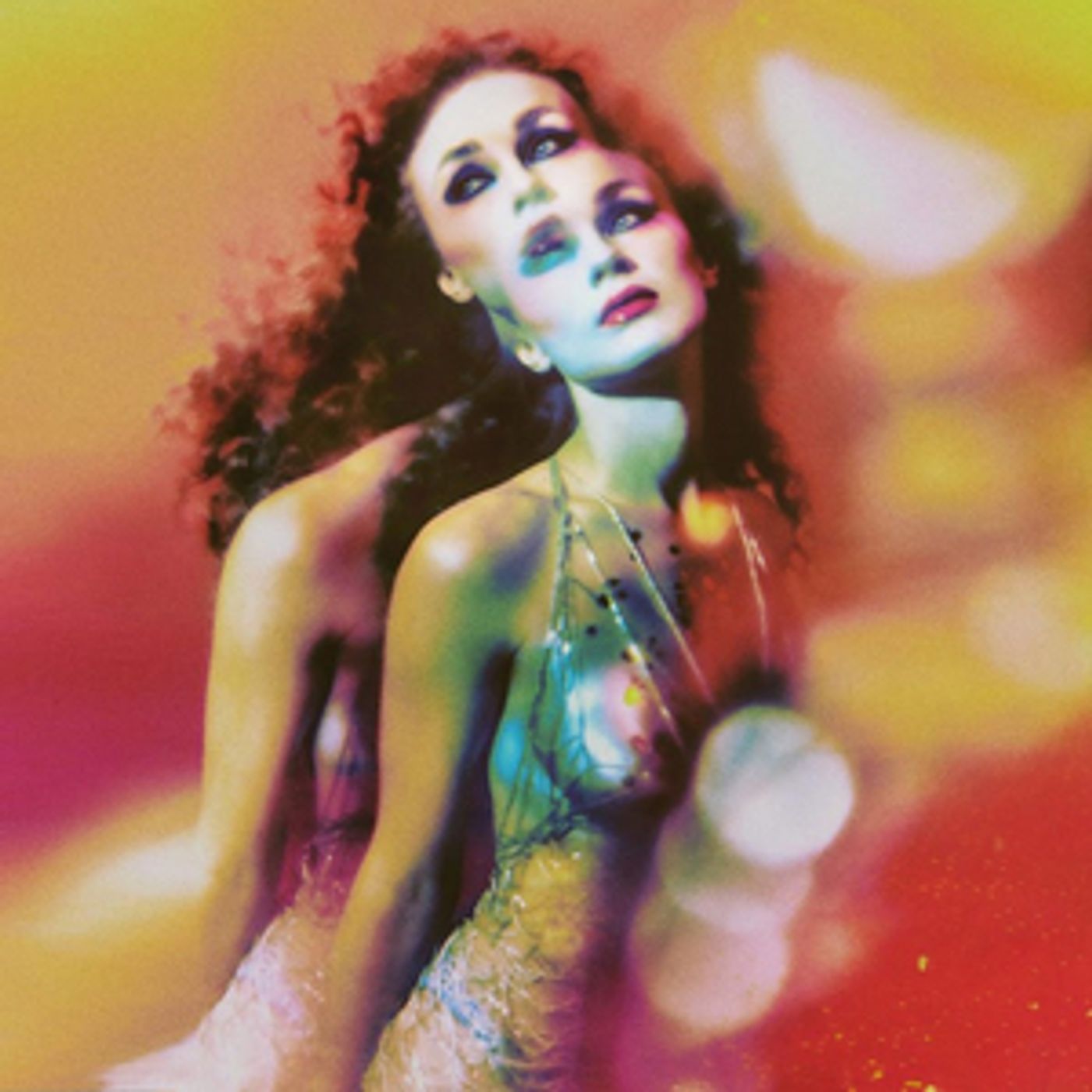 Zella Day Releases New Song & Video 'Golden' Zella Day Releases New Song & Video 'Golden' Image