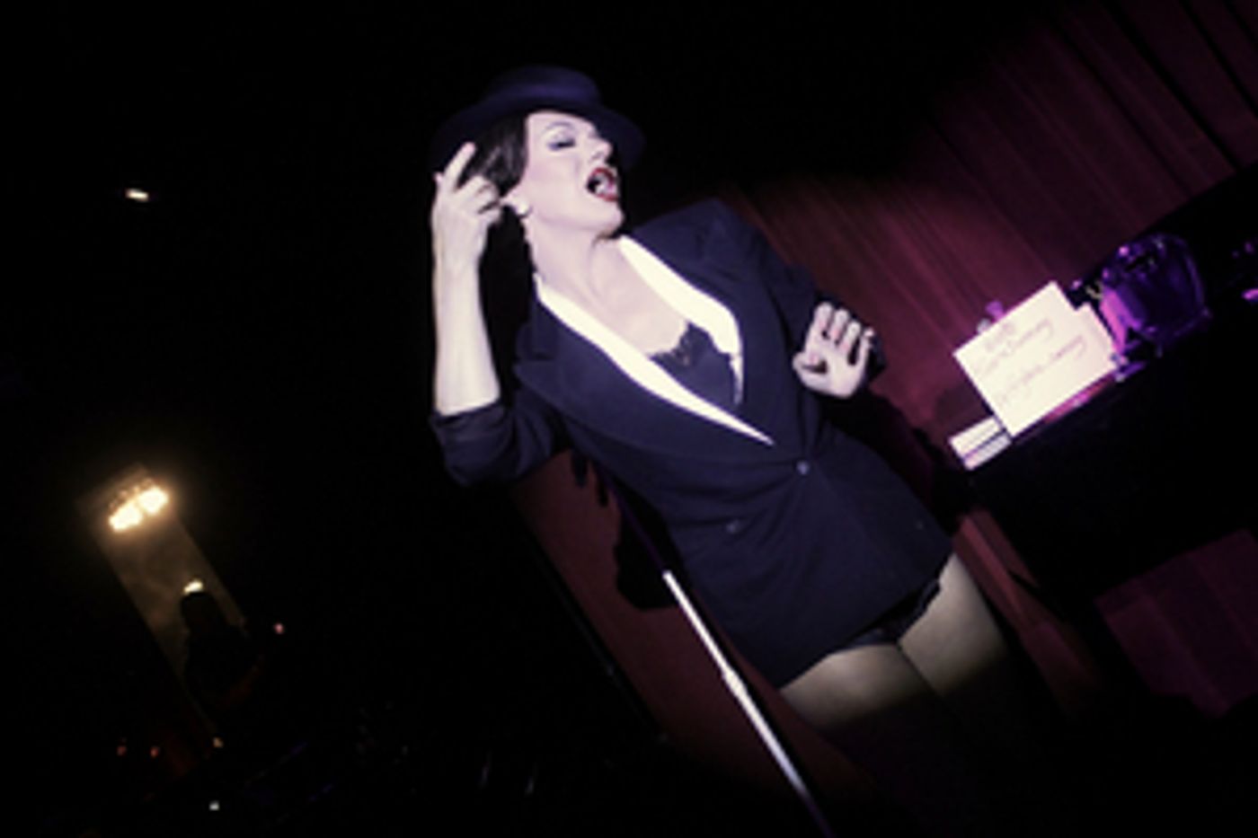 Review: Gloria Swansong's Weekly JUDY GARLAND Show Livens Up A Night Out In A New Club Called THE Q Review: Gloria Swansong's Weekly JUDY GARLAND Show Livens Up A Night Out In A New Club Called THE Q Image