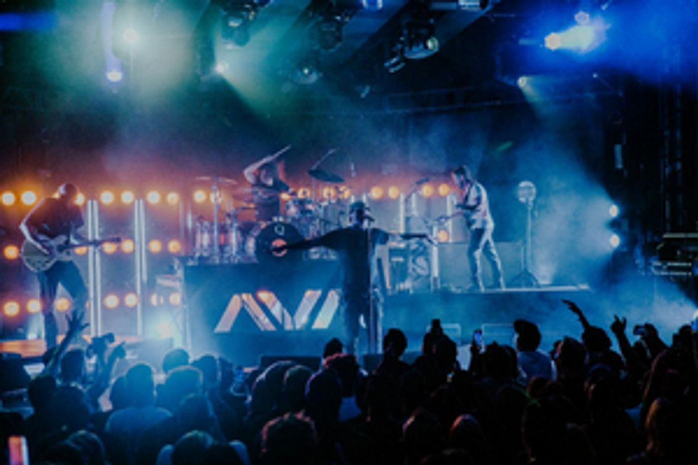 Angels & Airwaves Release New Single And Video 'Losing My Mind' Angels & Airwaves Release New Single And Video 'Losing My Mind' Image