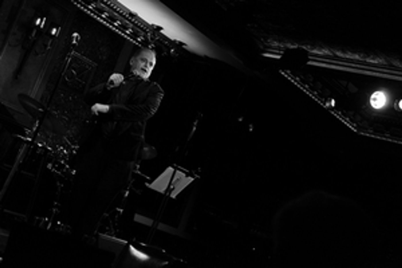 Review: JOHN MINNOCK Throws a Party at Feinstein's/54 Below And Everyone Shows Up  Image