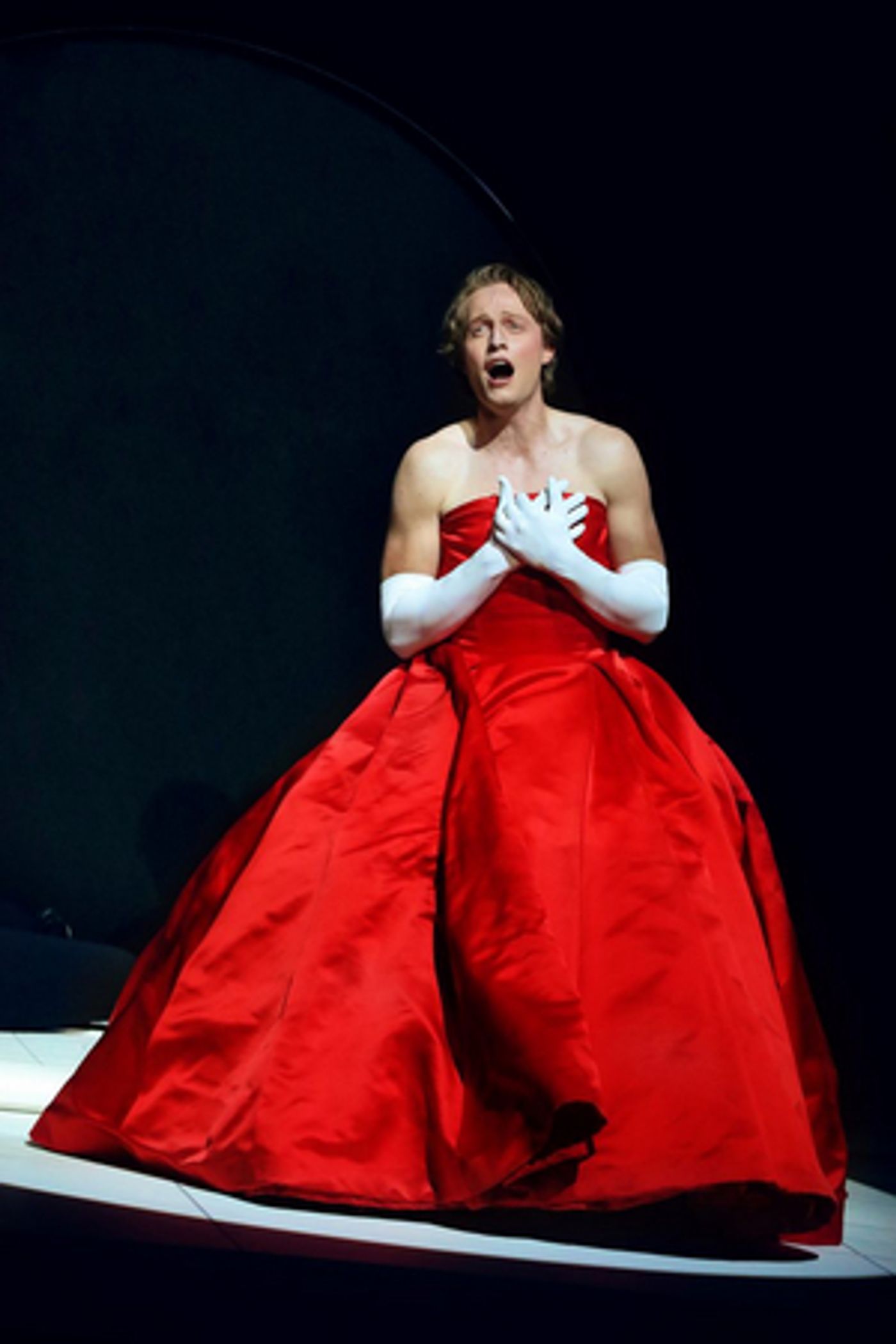 BWW Reviews: Santa Fe's Back with a MIDSUMMER Treat and a LORD-ly Mishap  Image