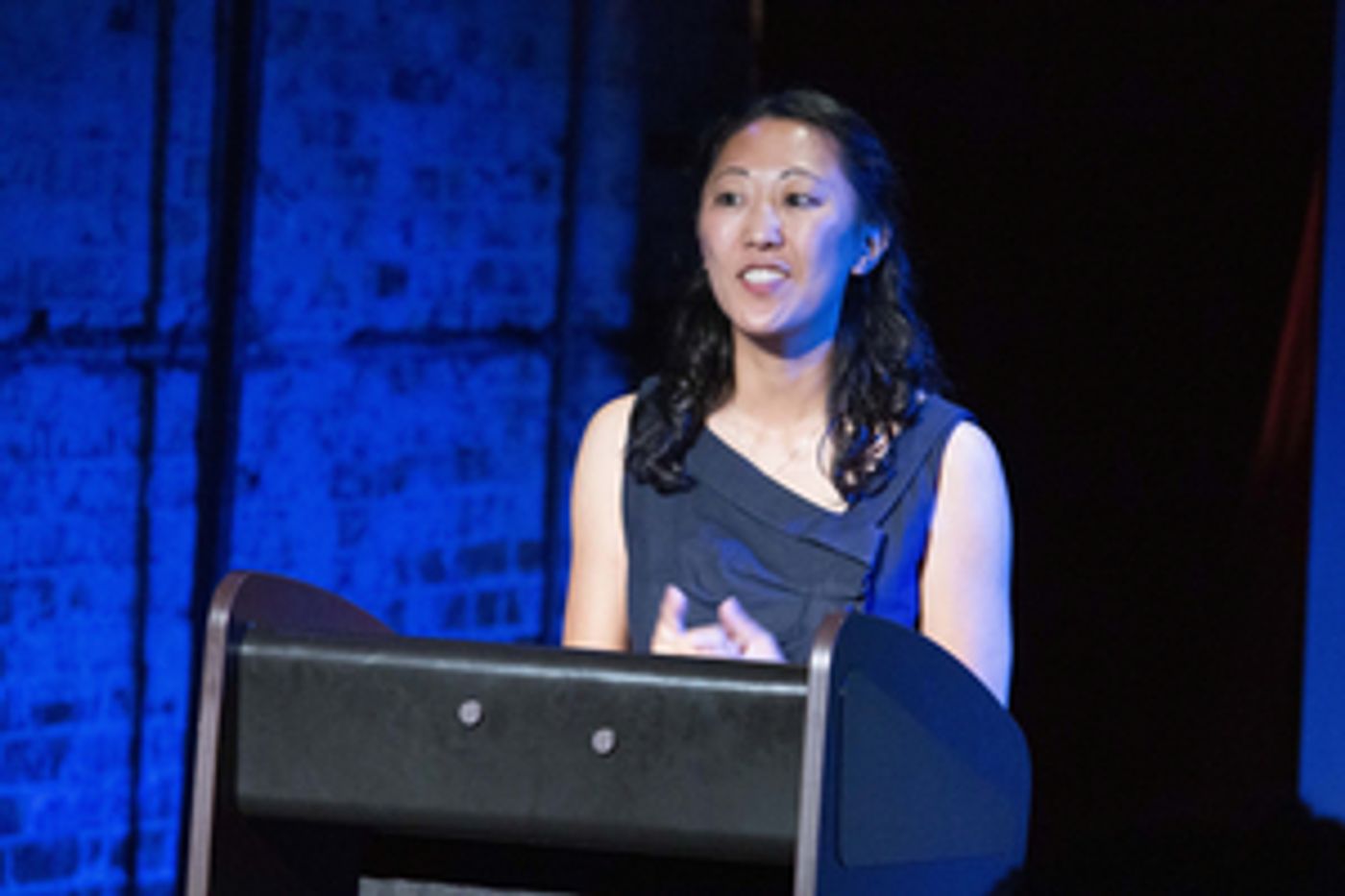 Review: SMART PEOPLE at Monument Theatre Company  Image