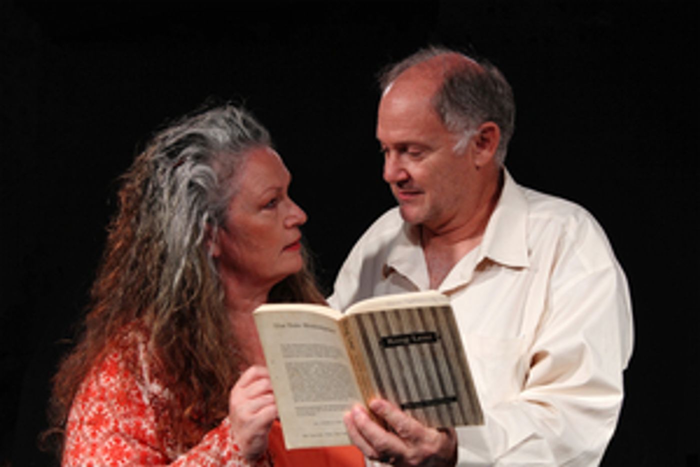 Review: THE STANDBY LEAR Reveals The Story of A Powerful Marriage  Image