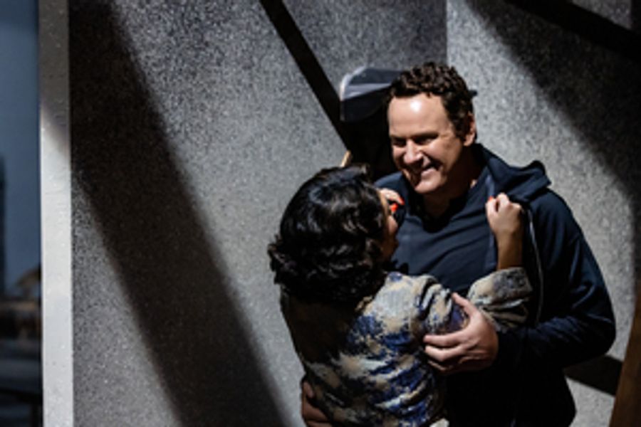 Lyric Opera Of Chicago Presents PAGLIACCI On Film Image