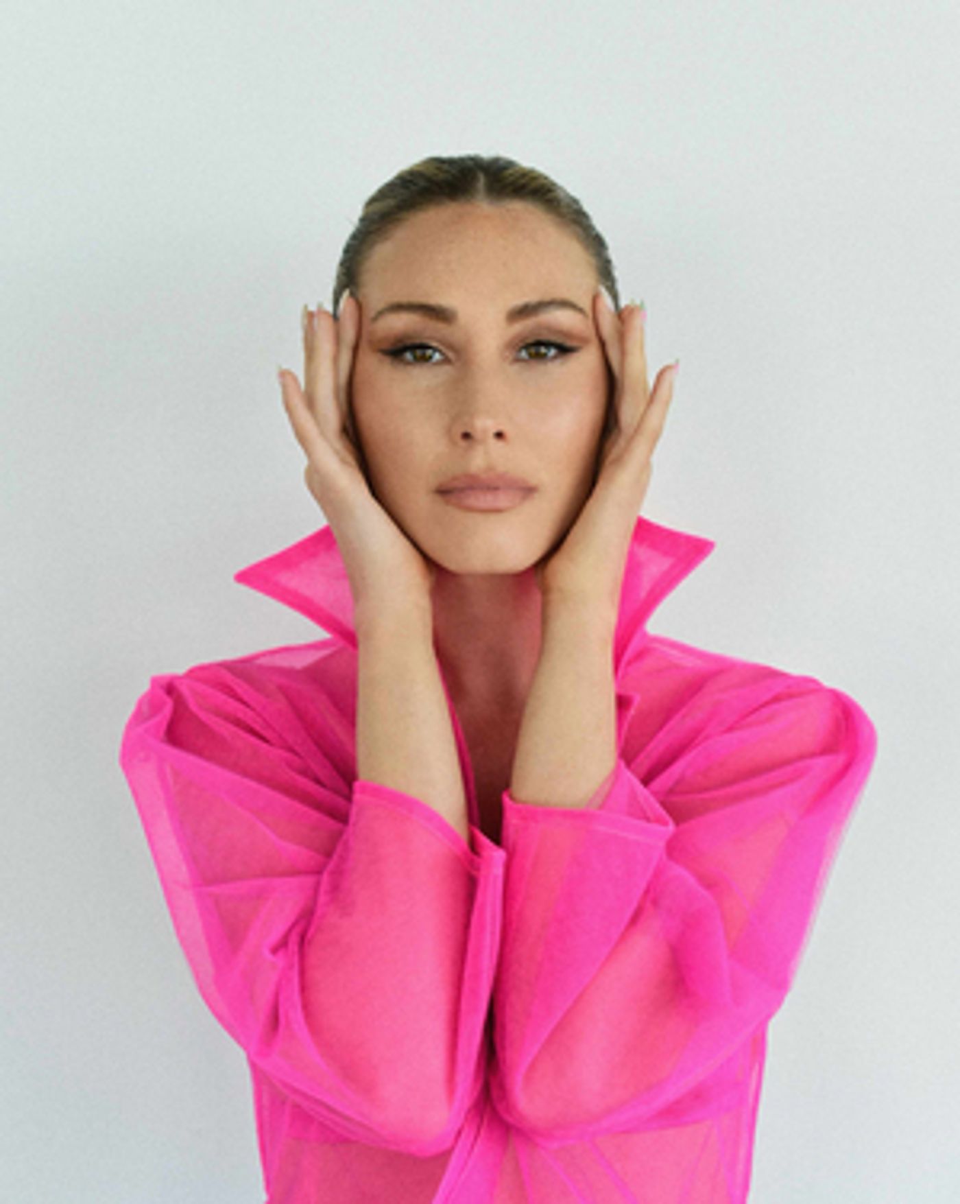 Loren Allred Releases New Single 'Perfect'  Image