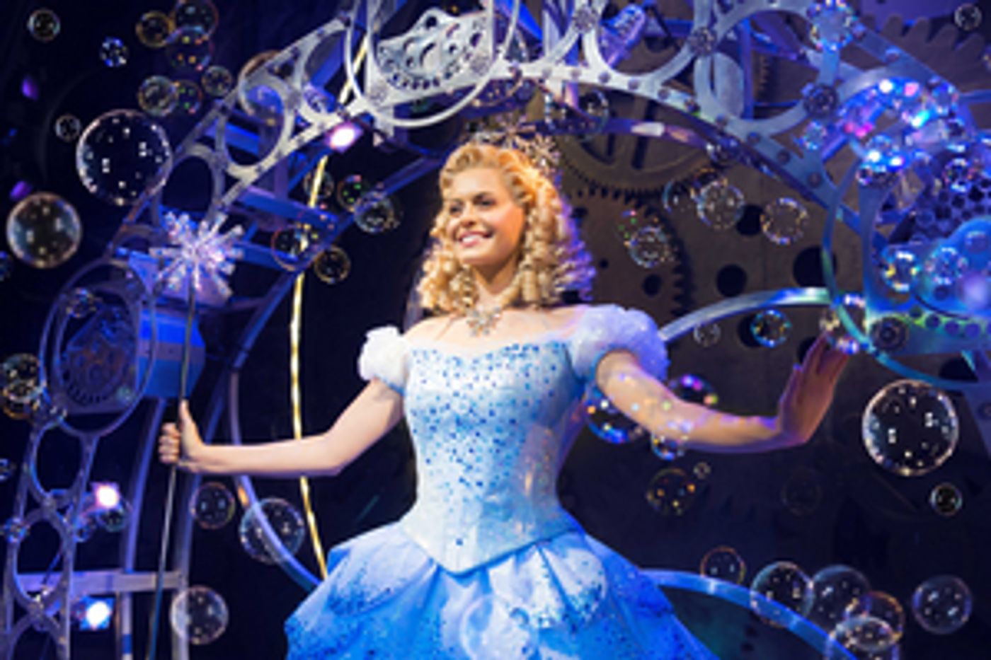 WICKED Confirms London Cast; Sophie Evans Returning To Play Glinda! WICKED Confirms London Cast; Sophie Evans Returning To Play Glinda! Image