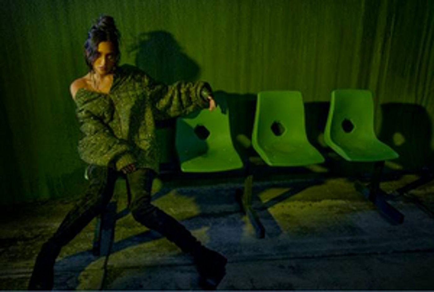 Jesse Jo Stark Releases 'A Pretty Place To Fall Apart' EP Today Jesse Jo Stark Releases 'A Pretty Place To Fall Apart' EP Today Image