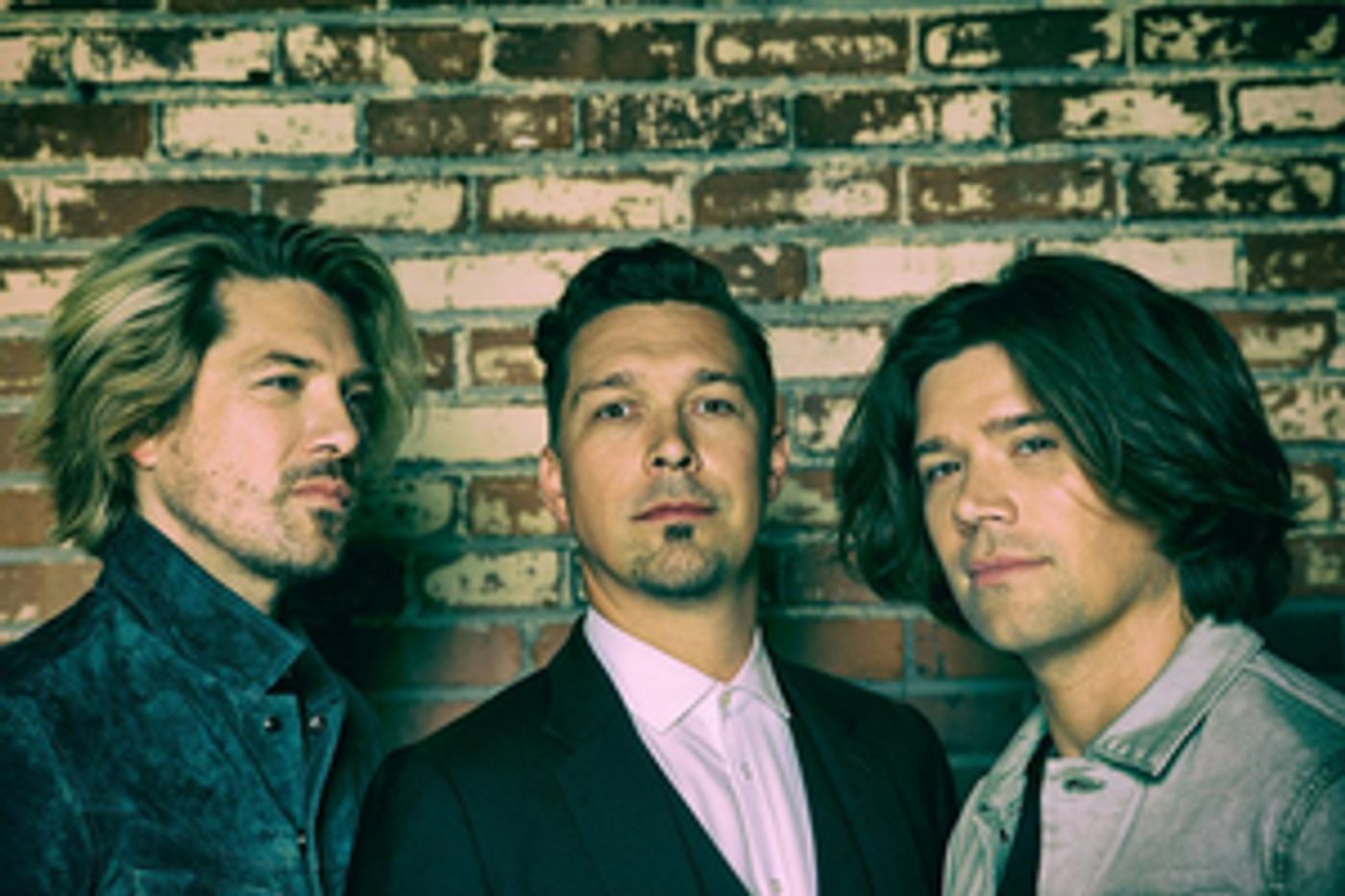 VIDEO: Hanson Release 'Stronger' Music Video VIDEO: Hanson Release 'Stronger' Music Video Image
