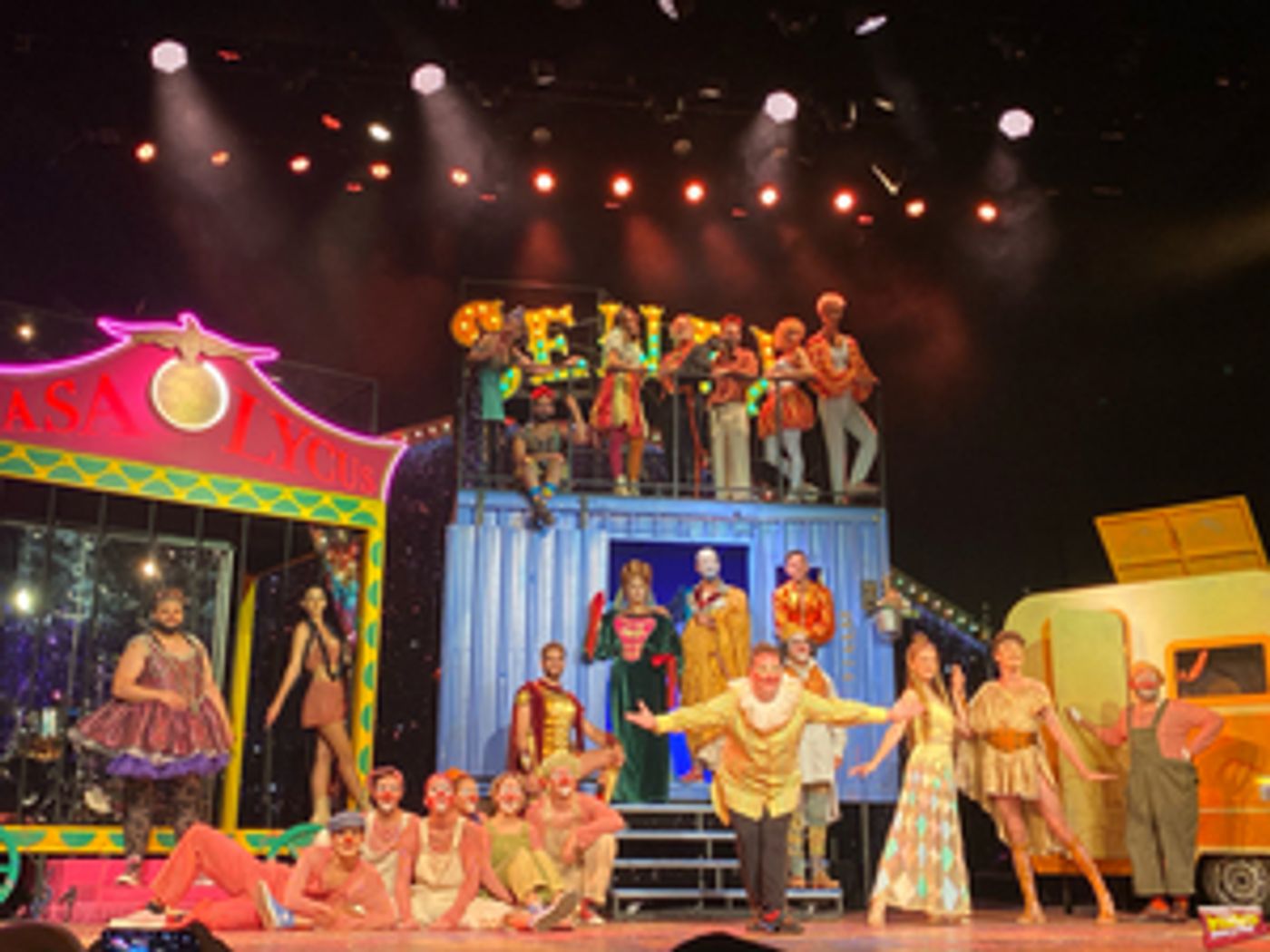 PHOTO FLASH: GOLFUS DE ROMA se presenta en La Latina de Madrid  Image