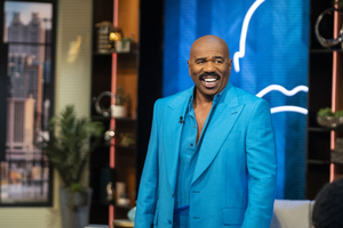 Steve Harvey's STEVE ON WATCH Will Return September 20  Image