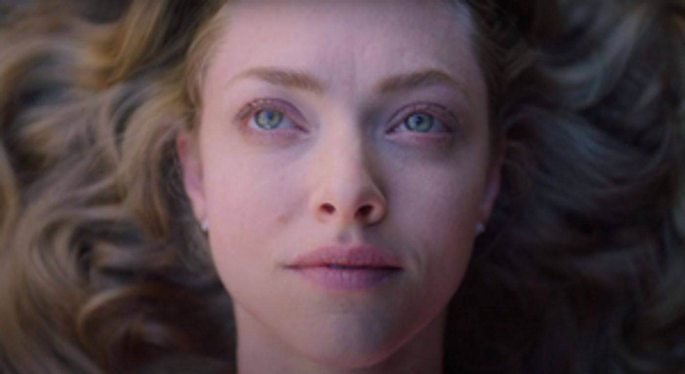 VIDEO: See Amanda Seyfried and Finn Wittrock in the A MOUTHFUL OF AIR Trailer VIDEO: See Amanda Seyfried and Finn Wittrock in the A MOUTHFUL OF AIR Trailer Image