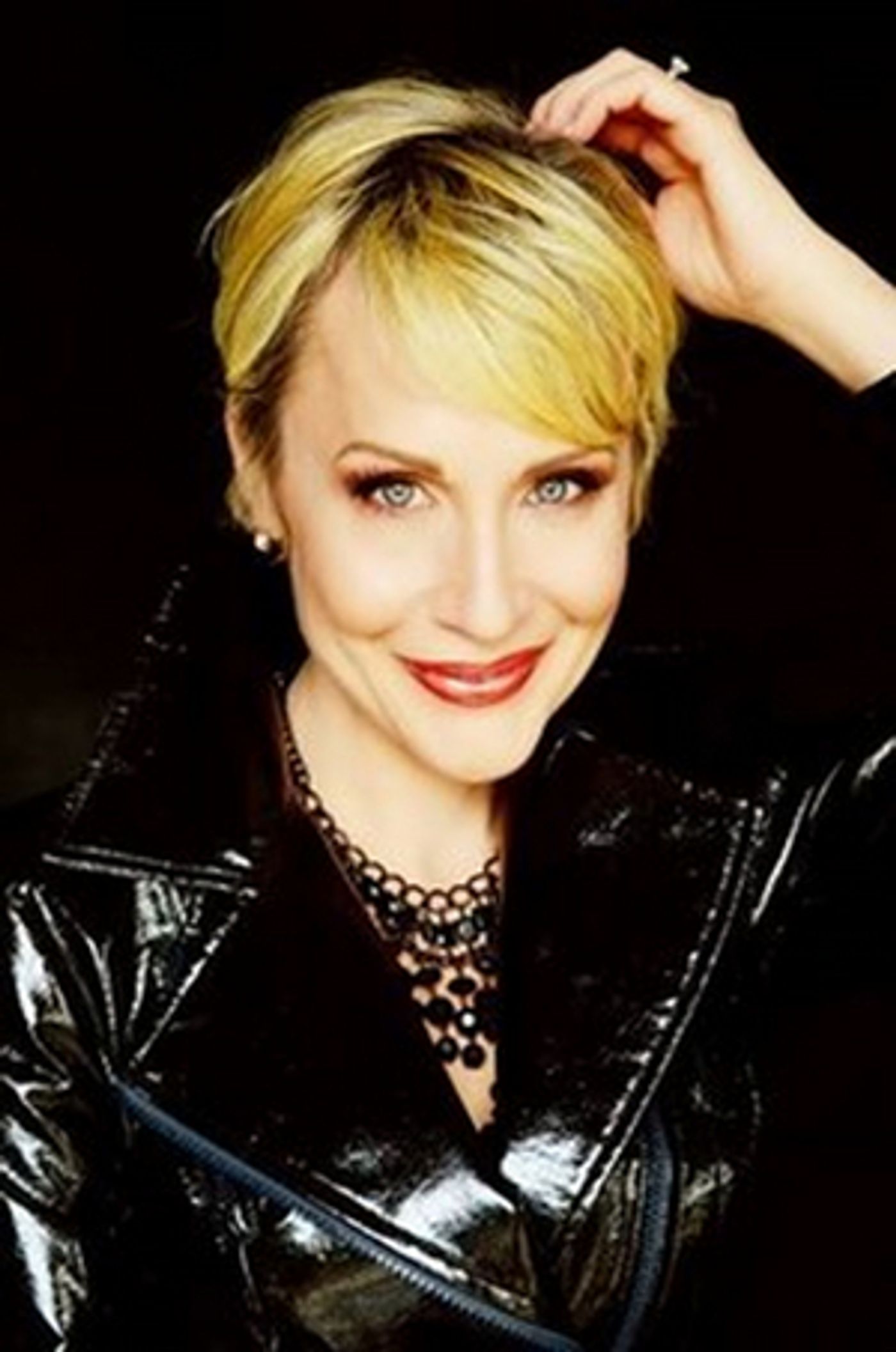 Carter Calvert to Perform One-Woman Show WALKIN' AFTER MIDNIGHT at Bucks County Playhouse Carter Calvert to Perform One-Woman Show WALKIN' AFTER MIDNIGHT at Bucks County Playhouse Image