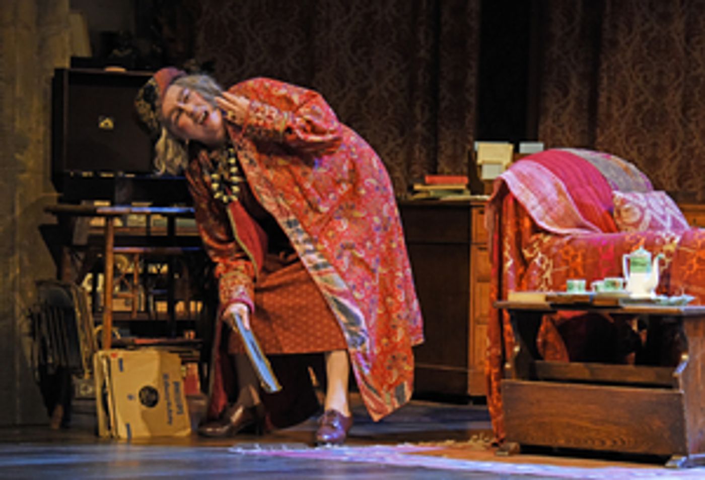 Review: BLITHE SPIRIT, Harold Pinter Theatre  Image