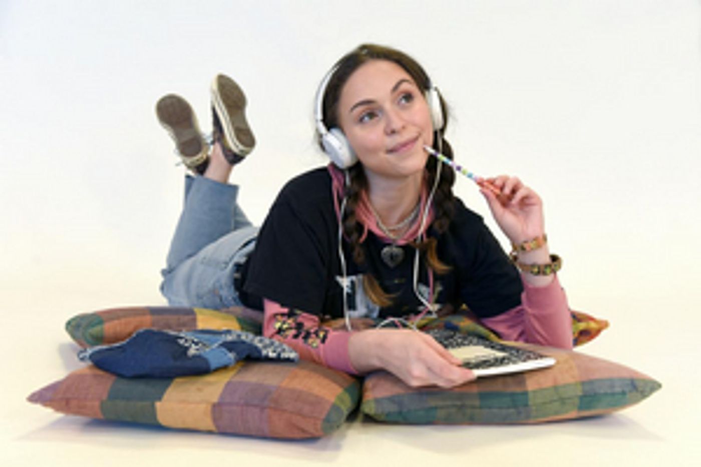 Childsplay to Present SELENA MARIA SINGS This October Childsplay to Present SELENA MARIA SINGS This October Image