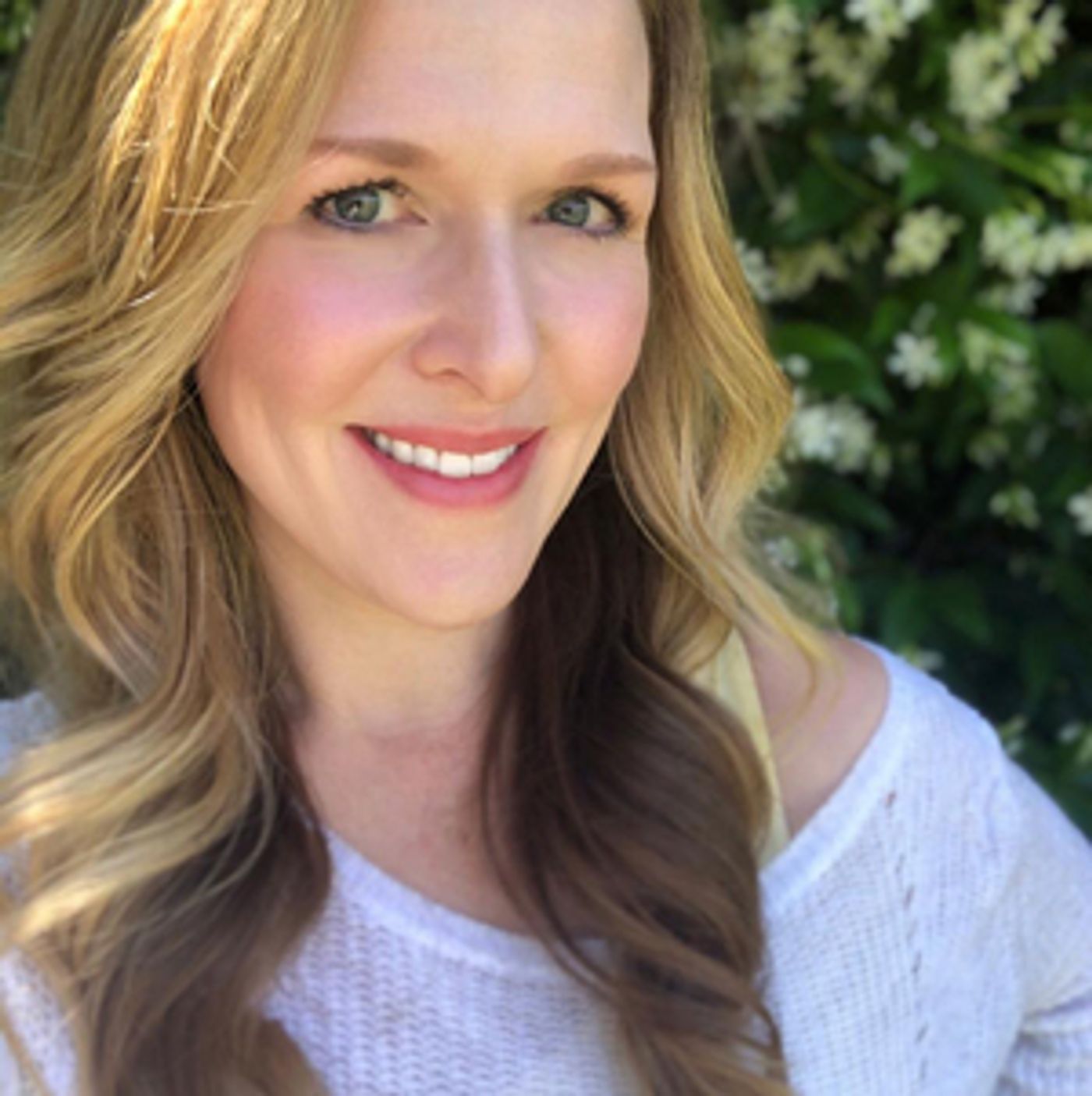 Interview: Deborah Robin on LOVE, LINDA: THE LIFE OF MRS. COLE PORTER by P3 Theatre Company  Image