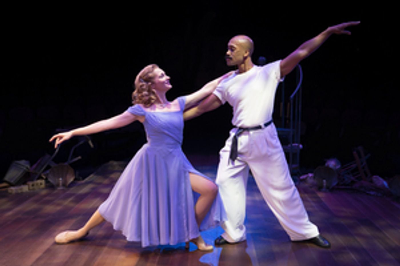 Review: THE WORLD GOES 'ROUND Kicks off Season at The Marriott Theatre  Image