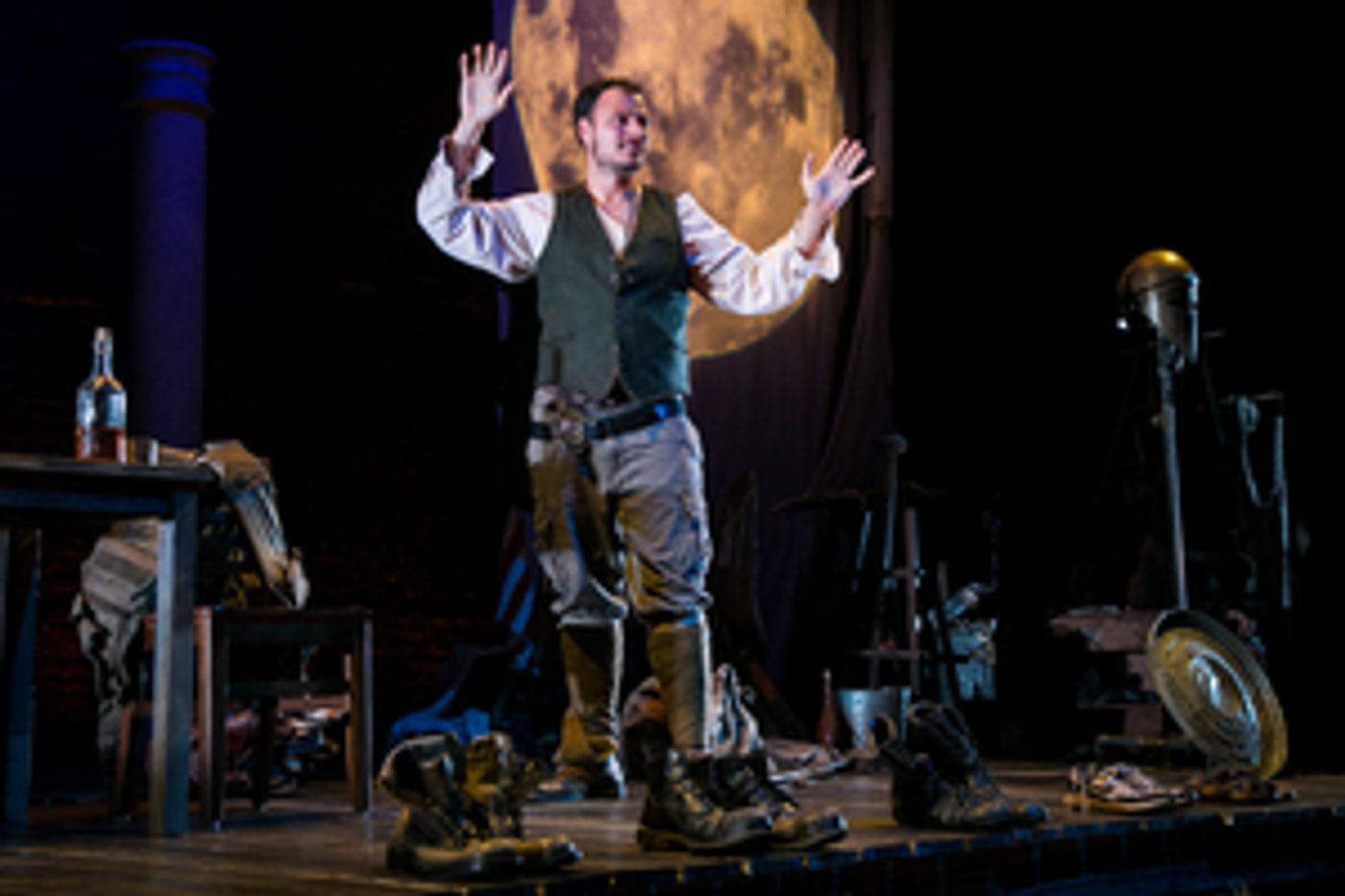 Review: AN ILIAD Brings Us Home at Theatrical Outfit Review: AN ILIAD Brings Us Home at Theatrical Outfit Image