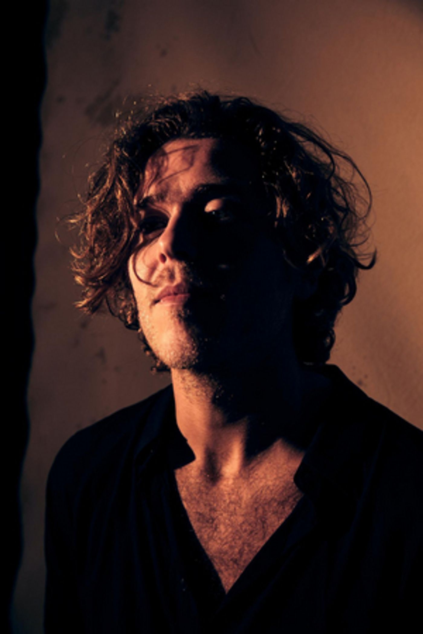 Christian Lopez Shares New Single 'Braver' Off of New Album  Image