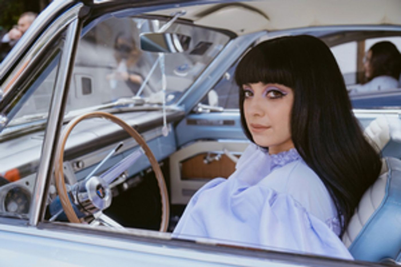 Mon Laferte Releases 'Algo Es Mejor' Single from New Album '1940 Carmen' Mon Laferte Releases 'Algo Es Mejor' Single from New Album '1940 Carmen' Image