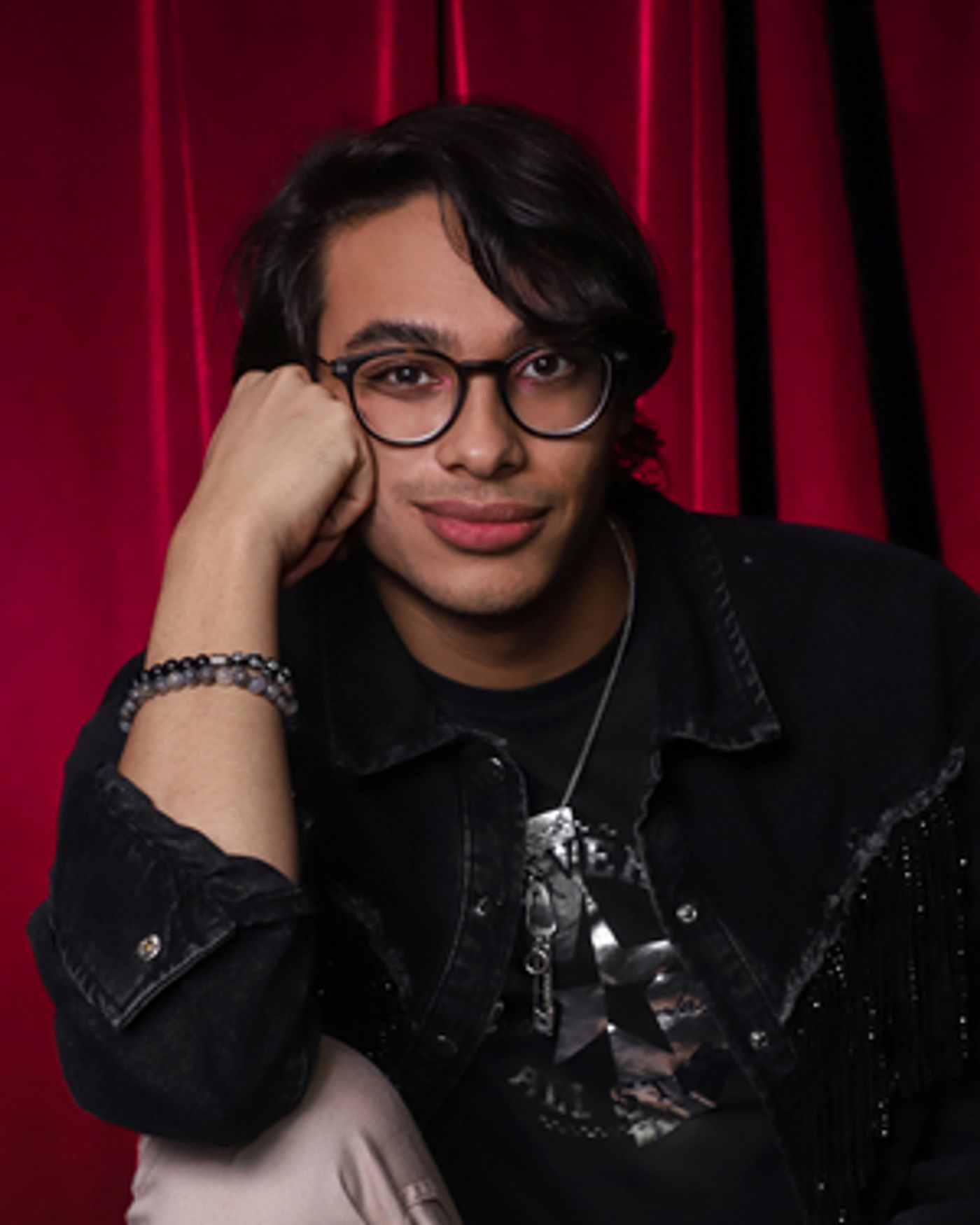 Interview: Levys Mon of DESAPARECER  at Theatre Guild Ancon  Image