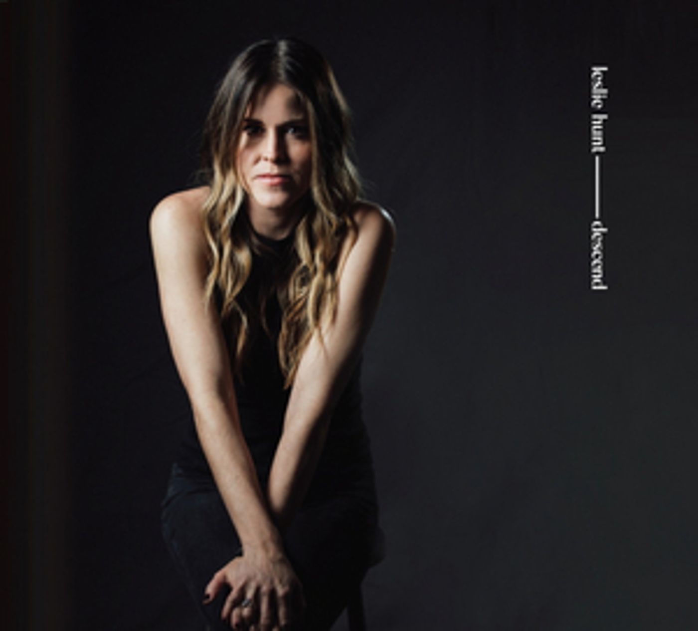 AMERICAN IDOL Finalist Leslie Hunt Announces 'Descend' EP  Image