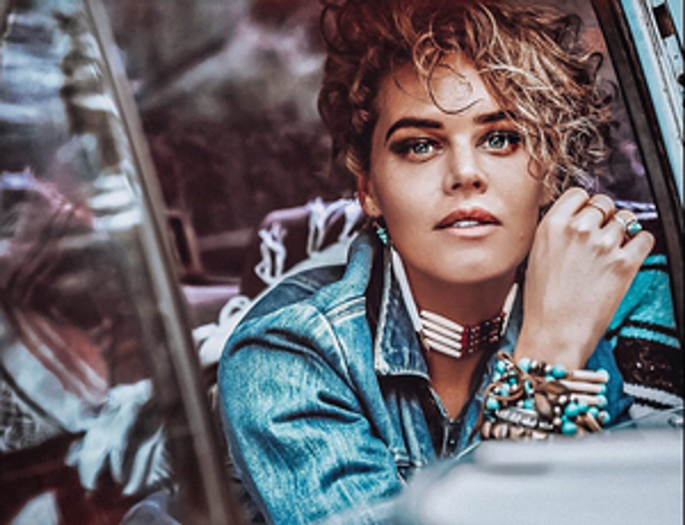 Actress Kelly Dowdle Releases New Single Under the Name Kelly Monrow  Image