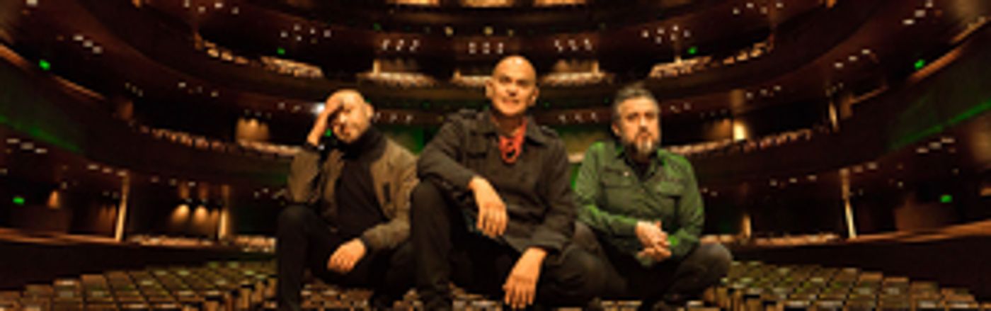 Rafo Raez y Los Paranoias Perform at Gran Teatro Nacional Tonight  Image