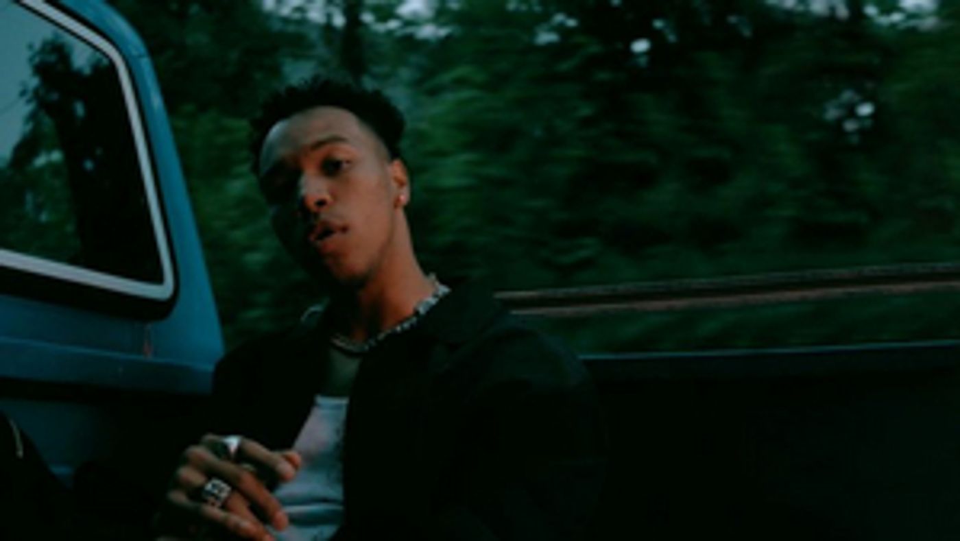 VIDEO: Bolsen Releases New Music Video for 'Forsaken' VIDEO: Bolsen Releases New Music Video for 'Forsaken' Image