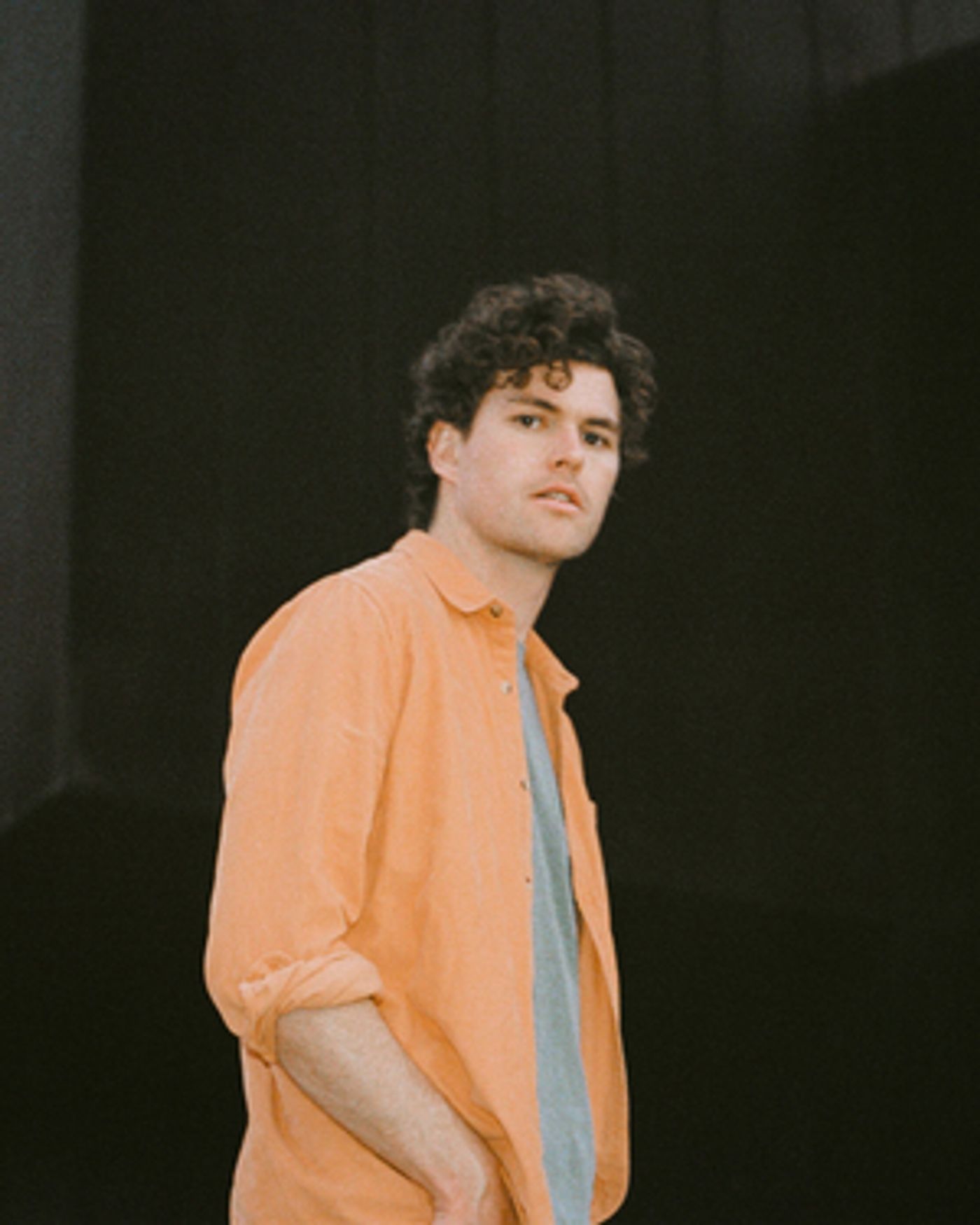 Sofi Tukker Joins Vance Joy on 'Missing Piece' Sofi Tukker Joins Vance Joy on 'Missing Piece' Image