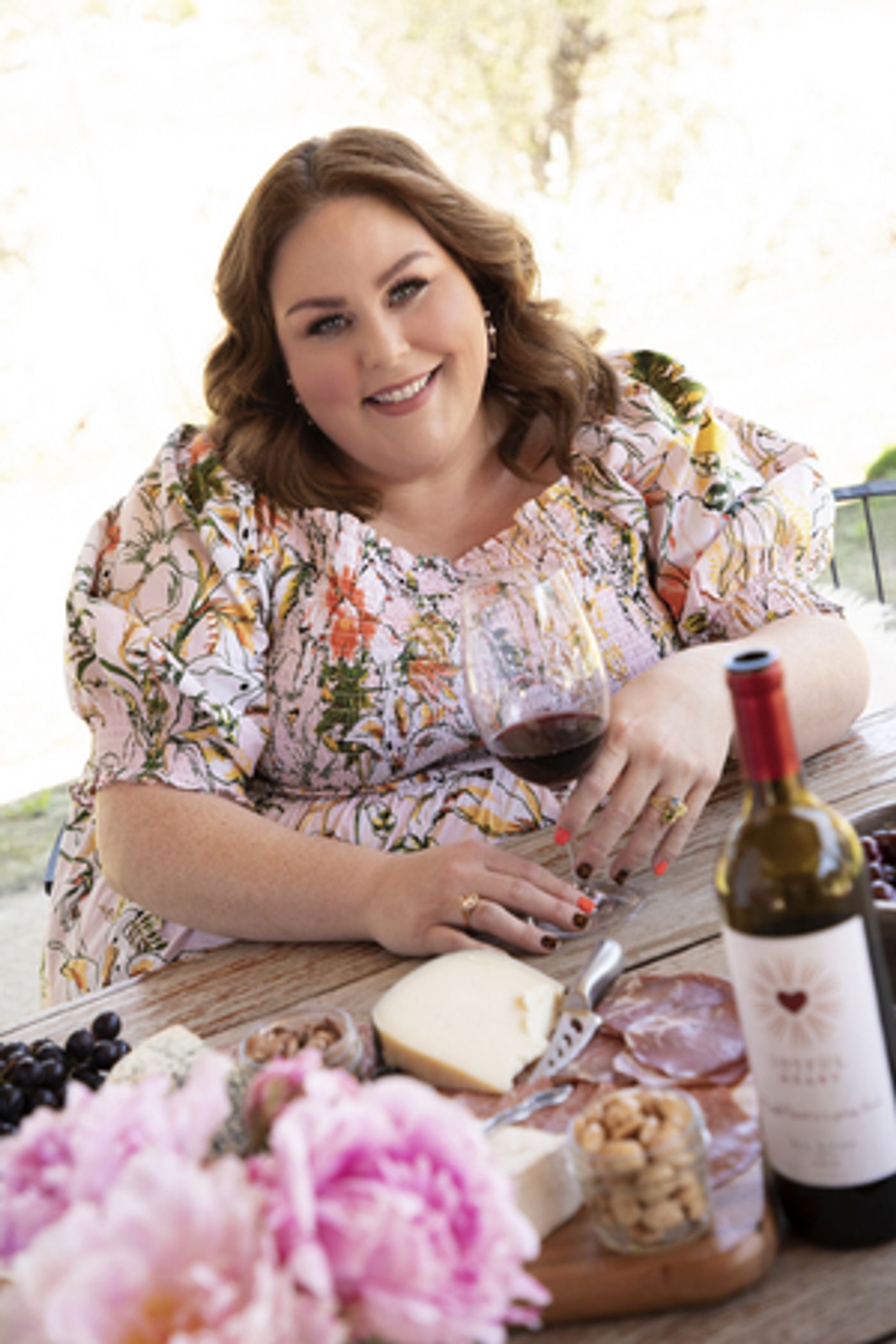 Chrissy Metz Launches JOYFUL HEART WINE COMPANY  Image