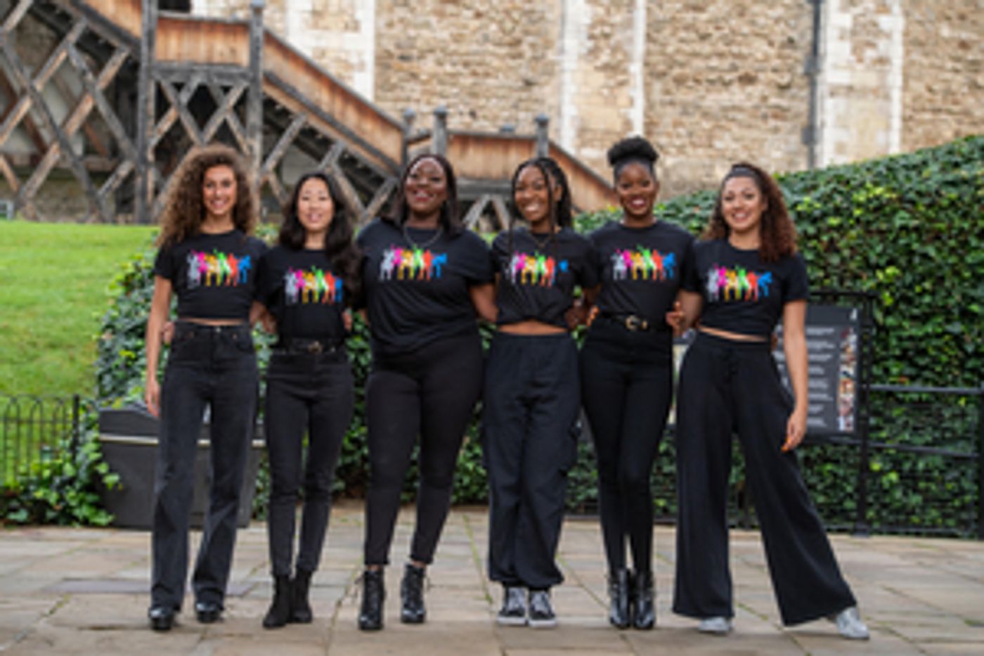 Meet The New Queens Leading SIX on the West End  Image