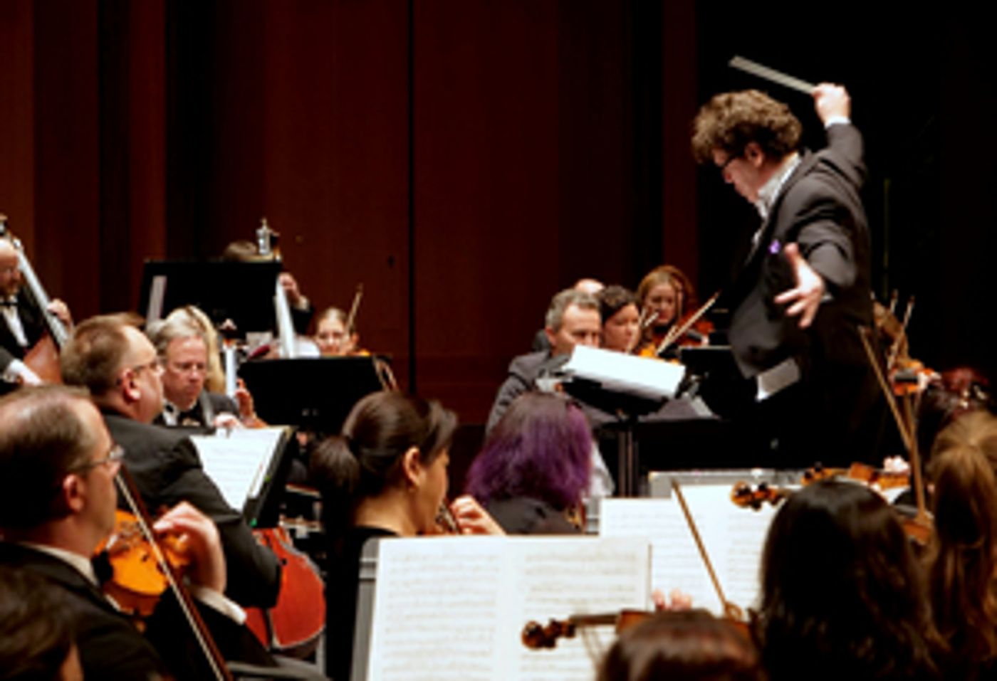 Feature: Las Vegas Philharmonic Returns to the Stage with Live Music at The Smith Center  Image