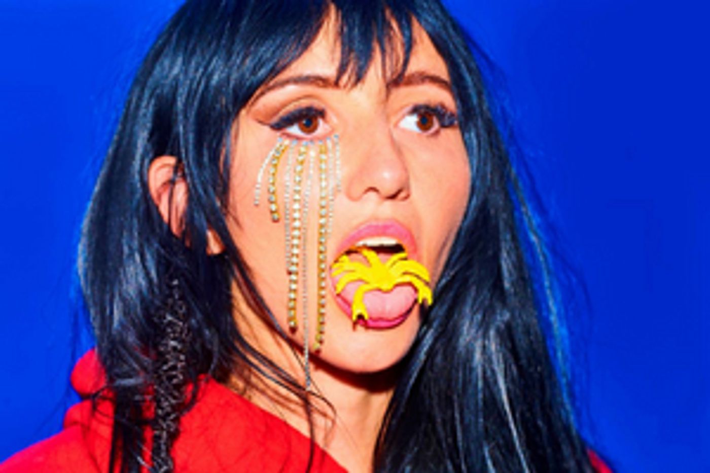 VIDEO: Lights Releases New 'Prodigal Daughter' Music Video VIDEO: Lights Releases New 'Prodigal Daughter' Music Video Image