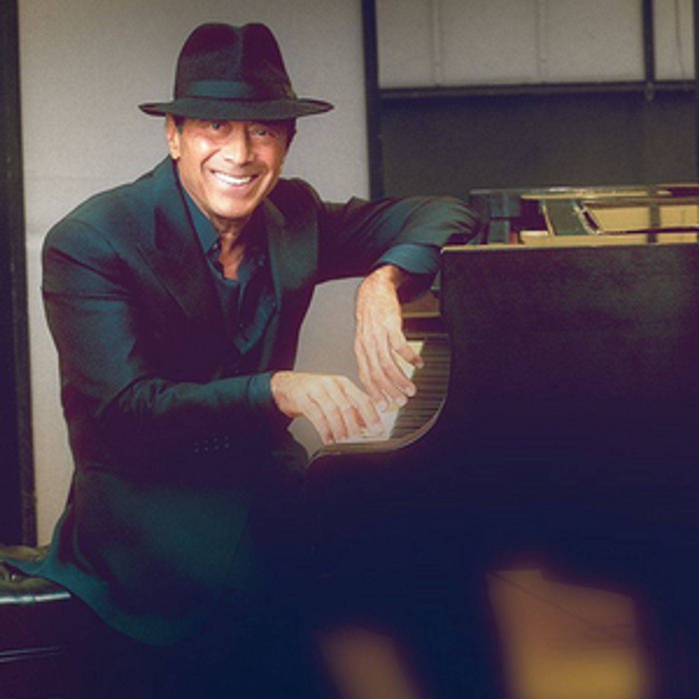 Paul Anka's ANKA SINGS SINATRA to Come to Ridgefieled Playhouse in November  Image