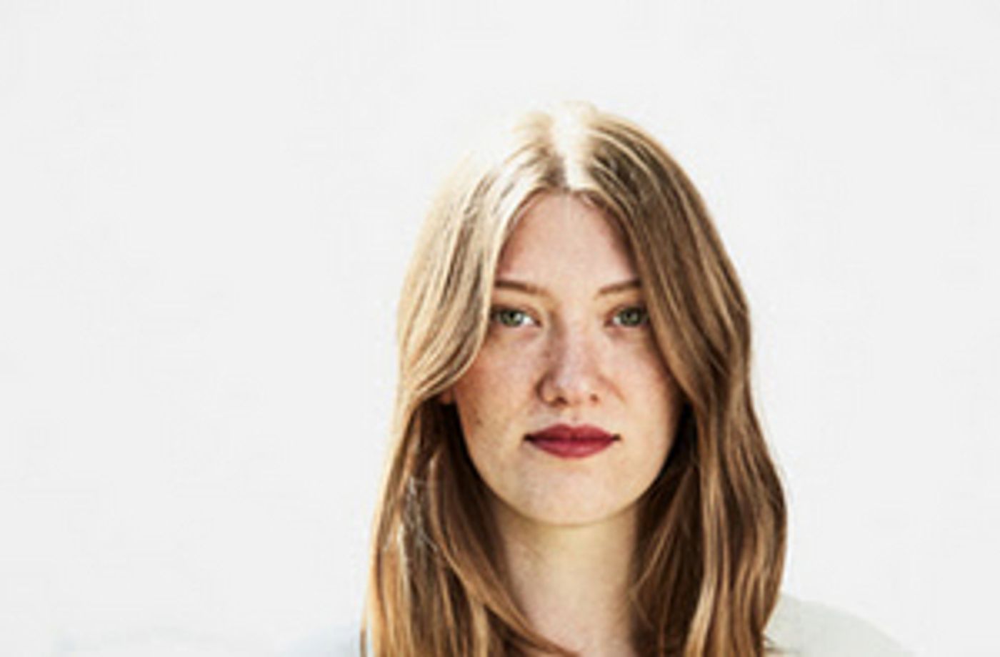 Eleanor Buckland Releases Debut Album 'You Don't Have to Know'  Image