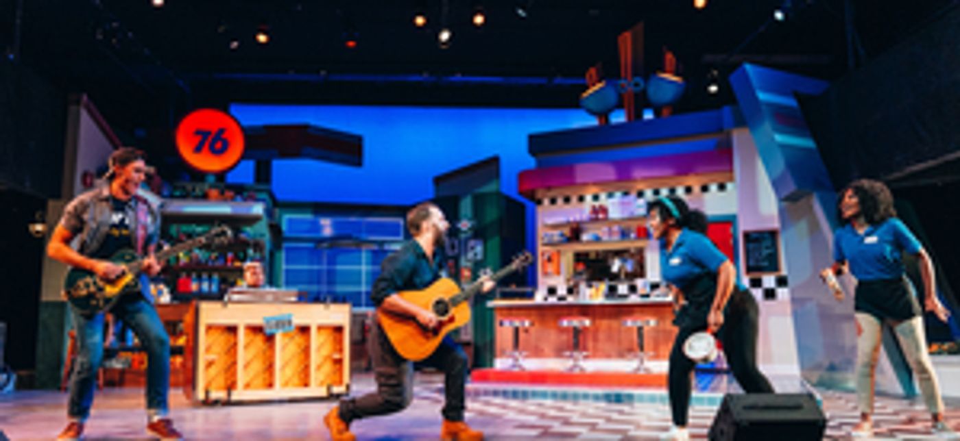Review: PUMP BOYS & DINETTES at Porchlight Music Theatre  Image