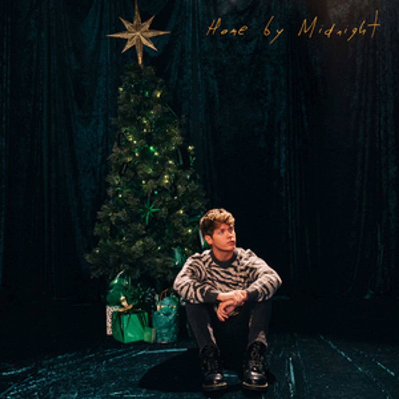 Jamie Miller Releases New Holiday Single 'Home By Midnight'  Image