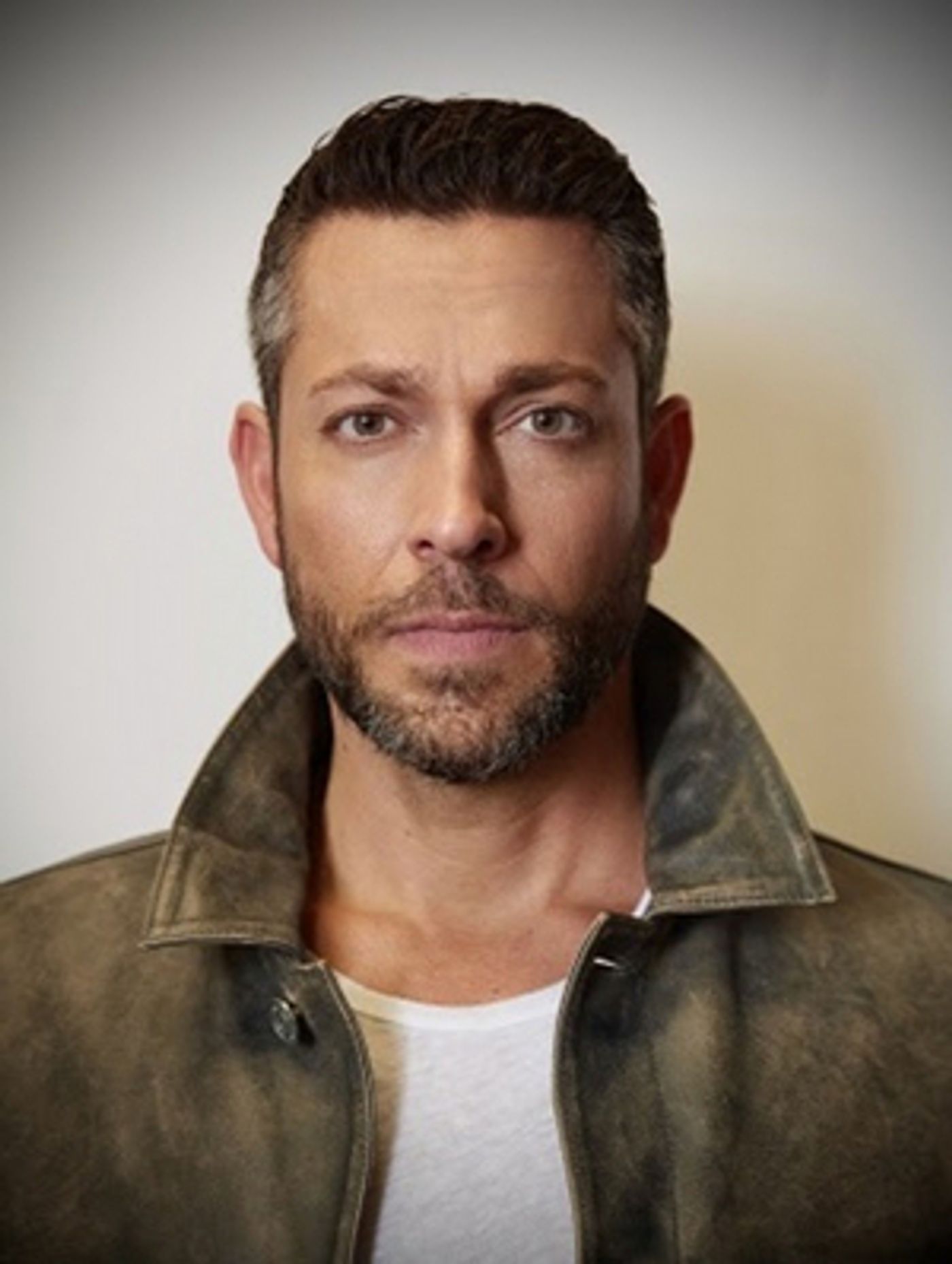 Zachary Levi, Katy Perry & More to Present at 55th ANNUAL CMA AWARDS Zachary Levi, Katy Perry & More to Present at 55th ANNUAL CMA AWARDS Image