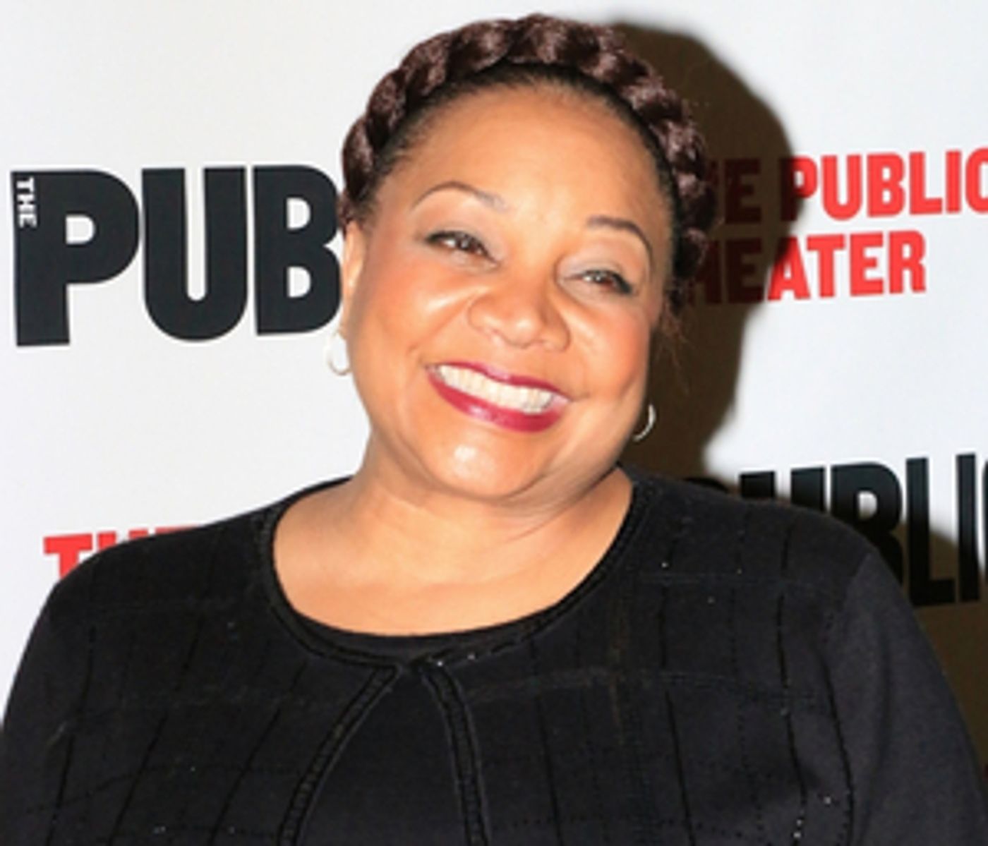 Interview: Arnetia Walker on THE WIZ, DREAMGIRLS, & YES, VIRGINIA  Image