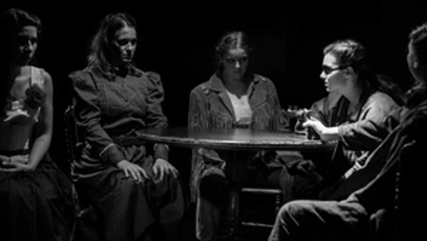 Review: SIX SERPENTS AND A TARANTULA, Hen & Chickens Theatre  Image