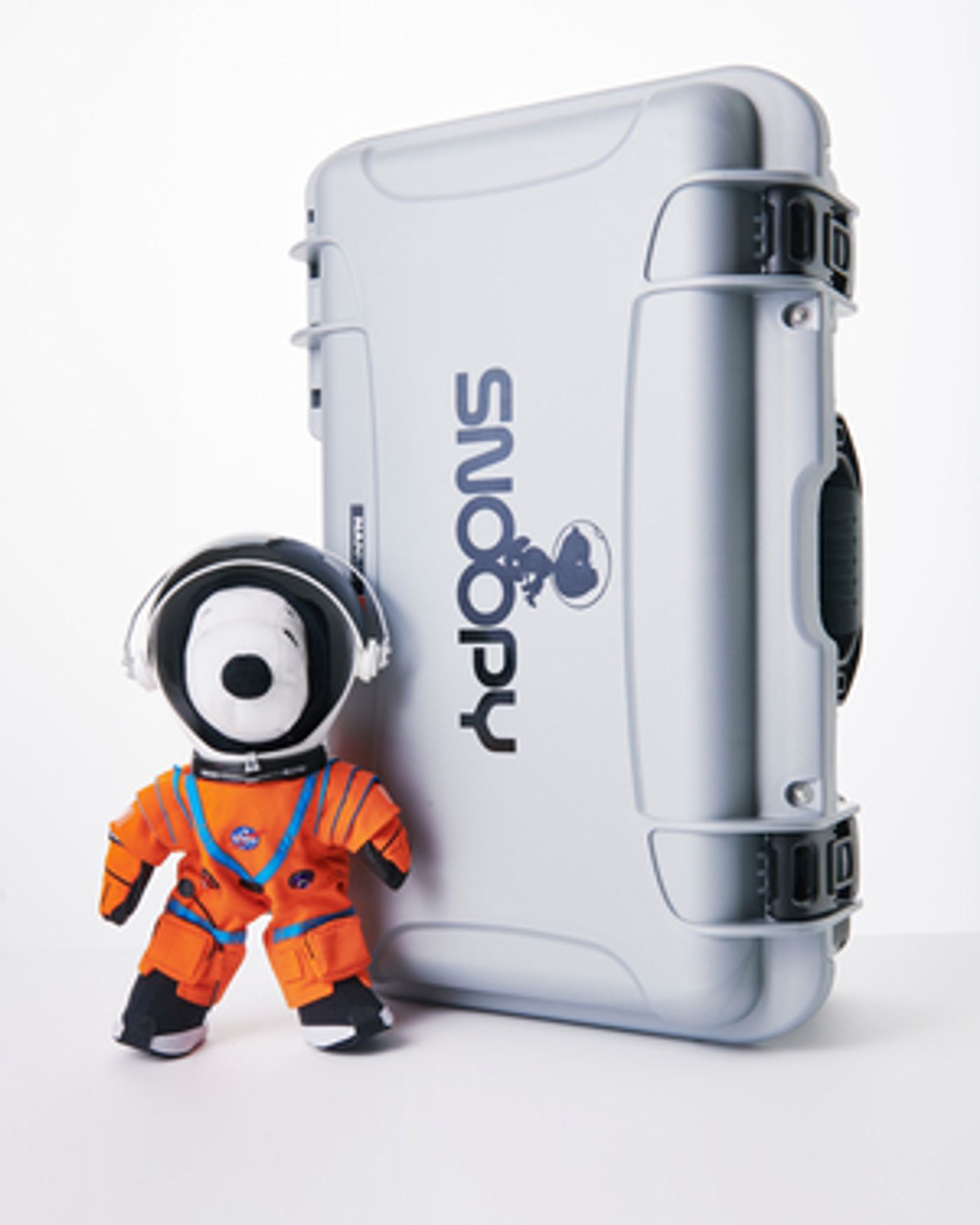 Snoopy And NASA Head Back To The Moon For Artemis I Mission Snoopy And NASA Head Back To The Moon For Artemis I Mission Image