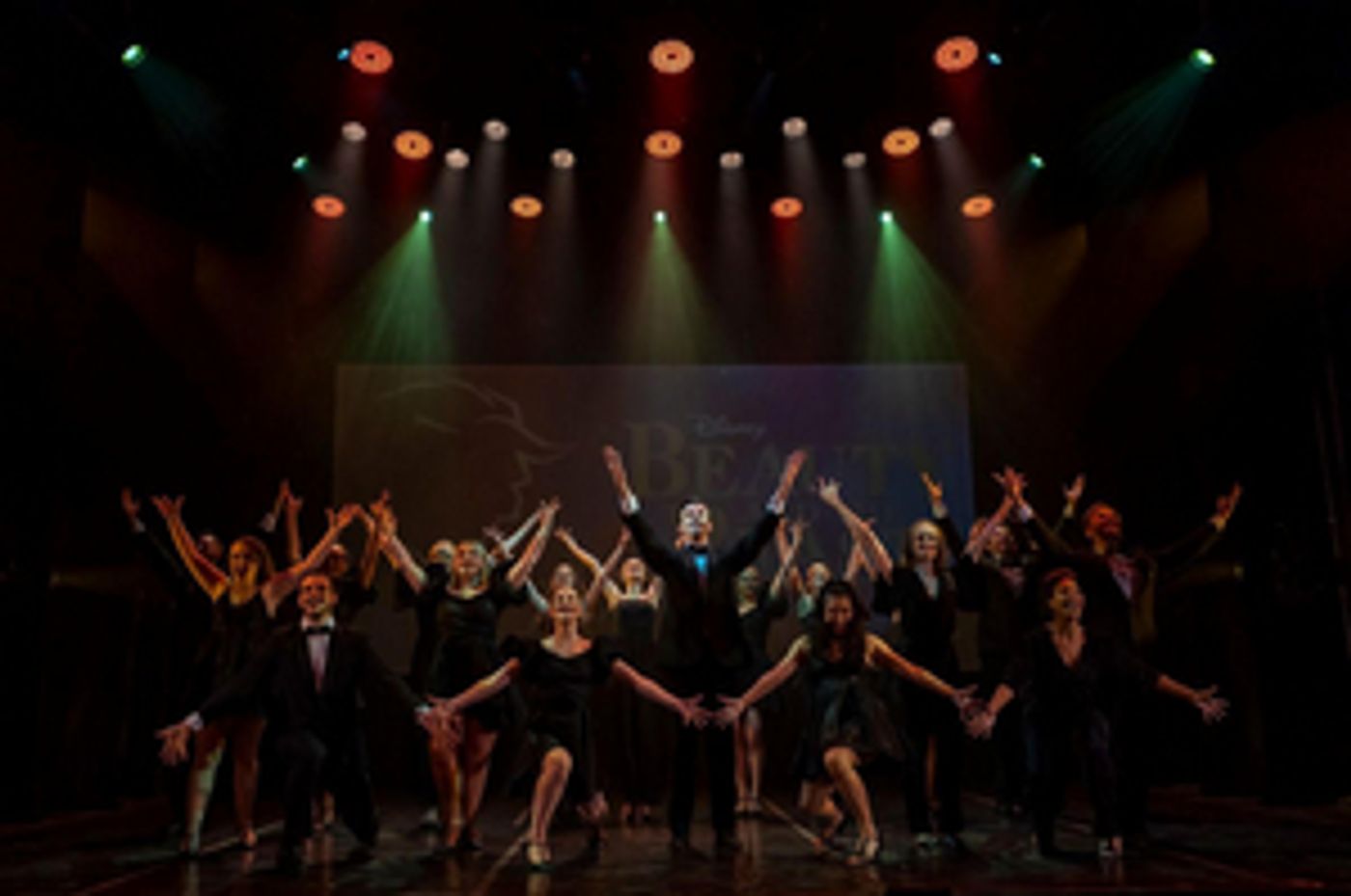 Review: ALL TOGETHER NOW! Shines Bright Spotlight on Local Talent  Image