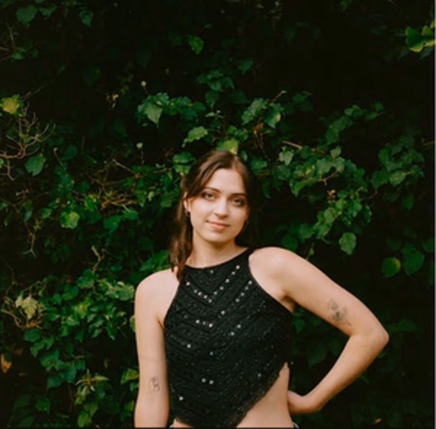 Lizzy McAlpine Shares 'erase me' Featuring Jacob Collier  Image