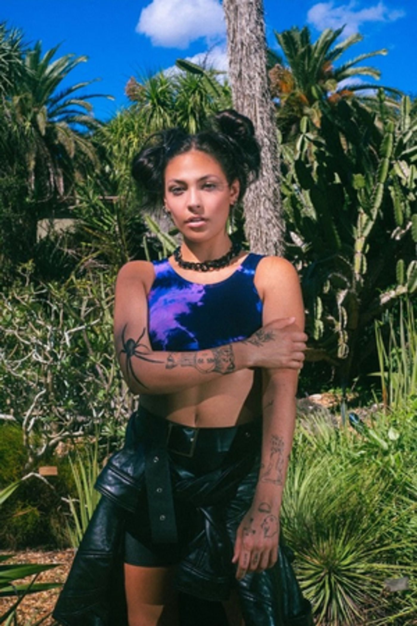 Carmen DeLeon Shares New Single 'Mariposas' Carmen DeLeon Shares New Single 'Mariposas' Image