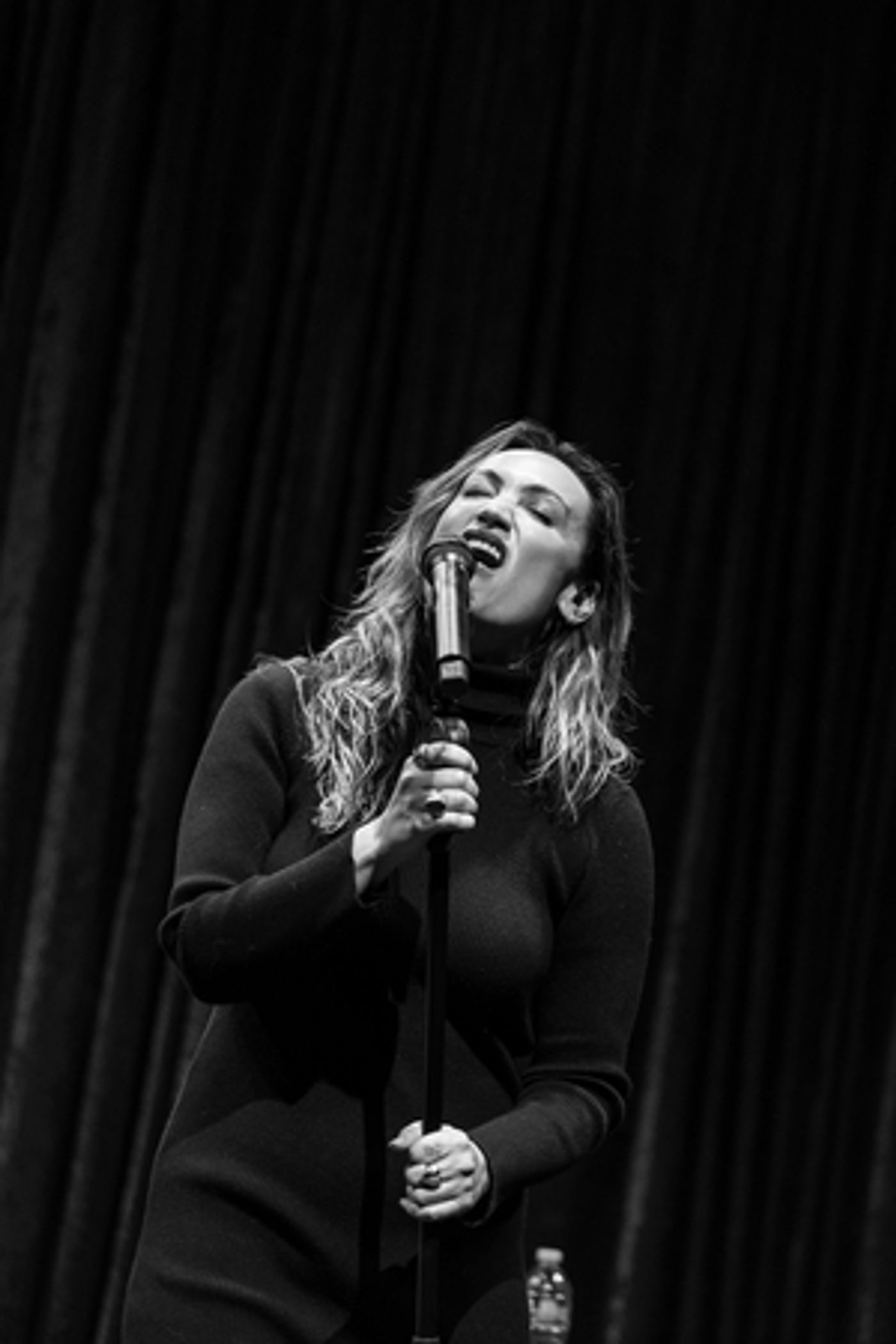 Review: AN EVENING WITH EDEN ESPINOSA Concert at Holmdel Theatre Company 11/13  Image